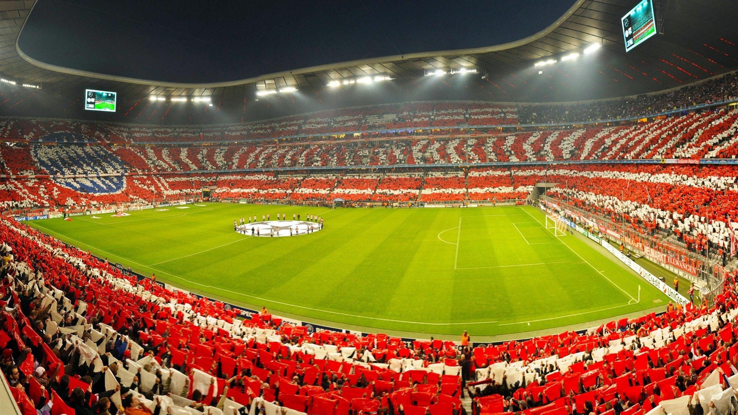 弗拉门戈中场调度精准，进攻转换流畅，弗拉门戈对竞技俱乐部